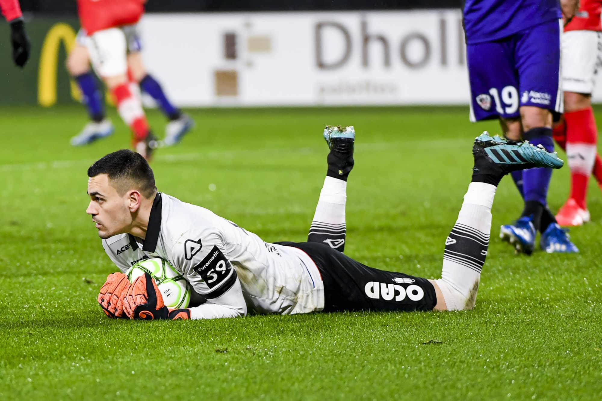 #Mercarto : Le gardien de Valenciennes dans la mire et le cas Ruffier à régler !