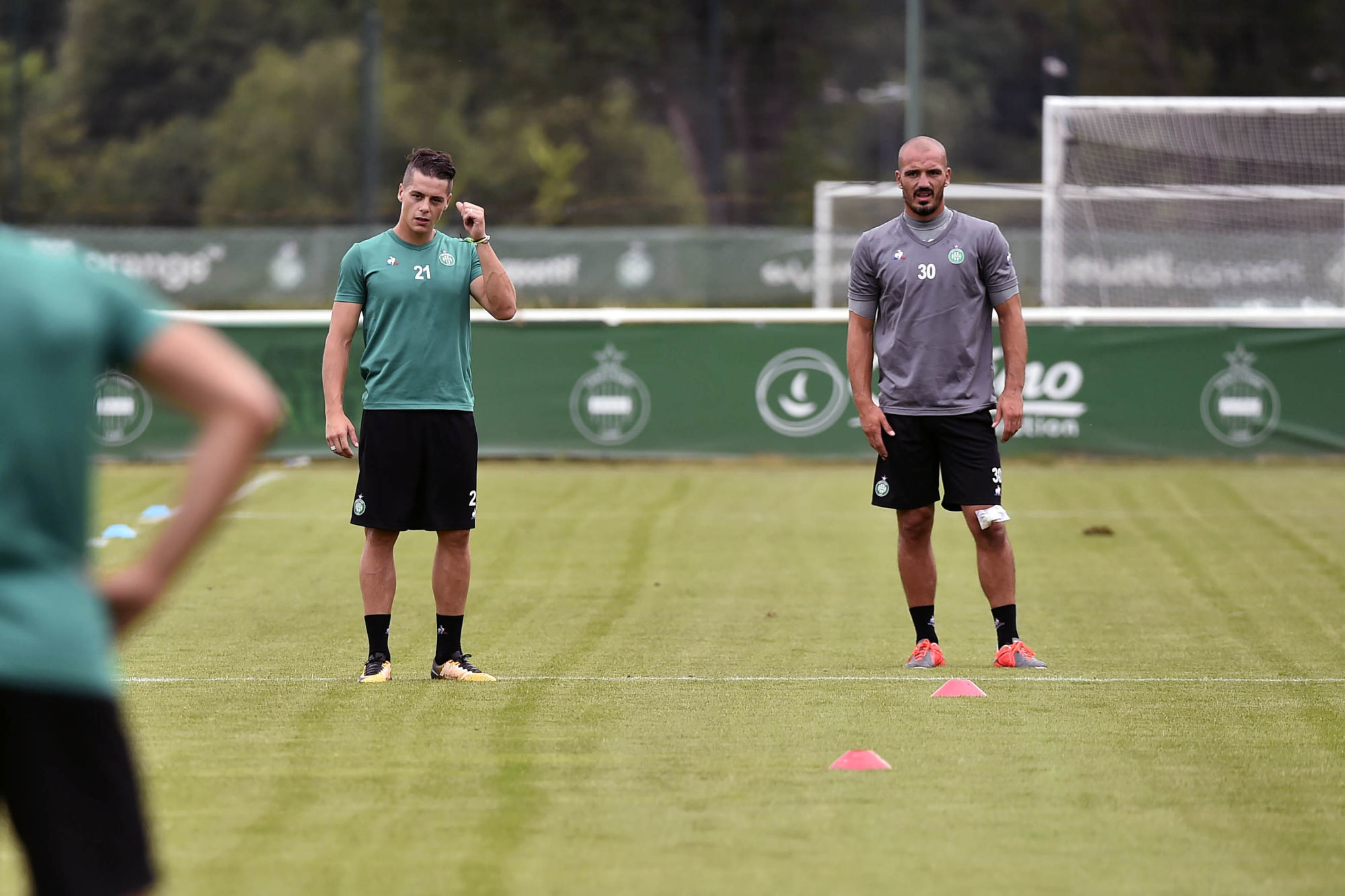 #Mercato : Jessy Moulin revalorisé, Romain Hamouma courtisé en Ligue 1 !