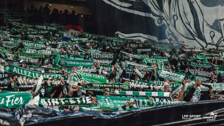 Saint-Étienne : l'ASSE, le Chaudron et la musique - ICI