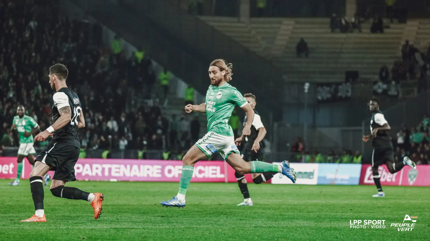 🚨 Mercato : L'ASSE officialise un troisième départ !