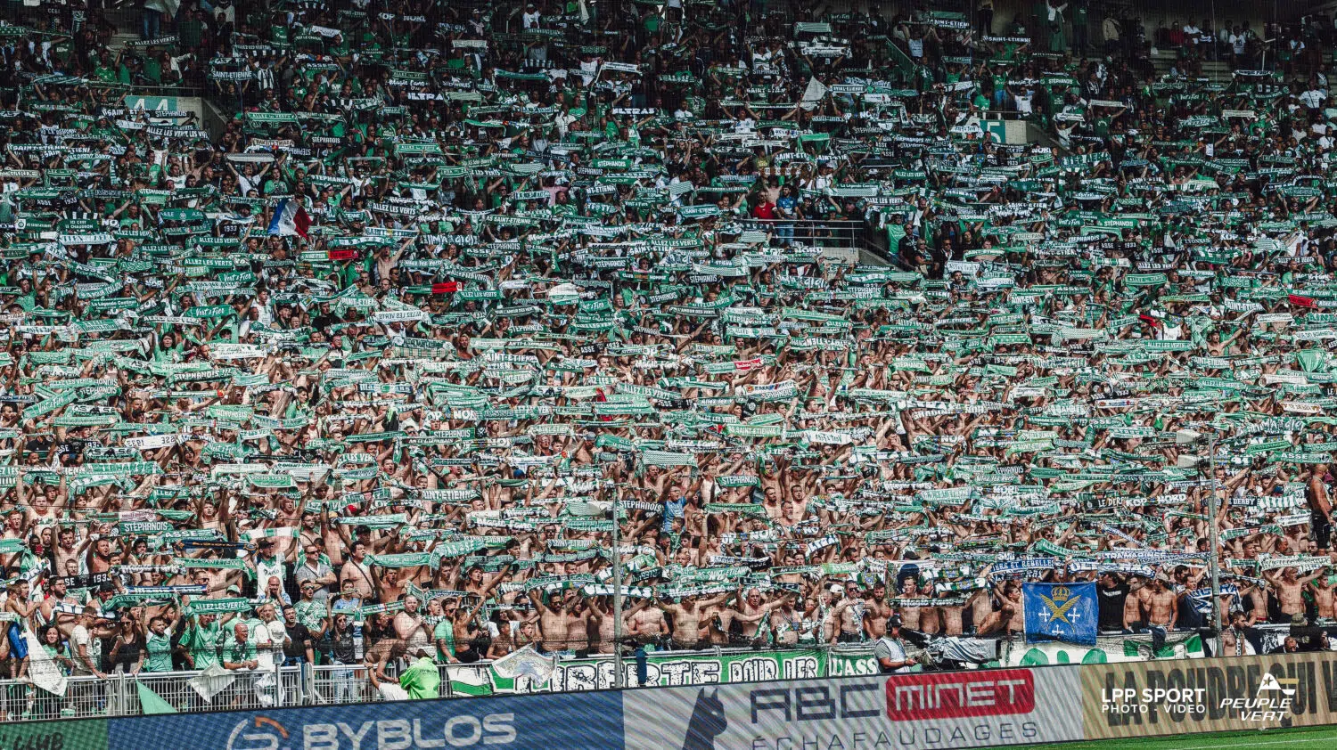 🎂 90 ans de l'ASSE : Le club et les groupes de supporters se désunissent