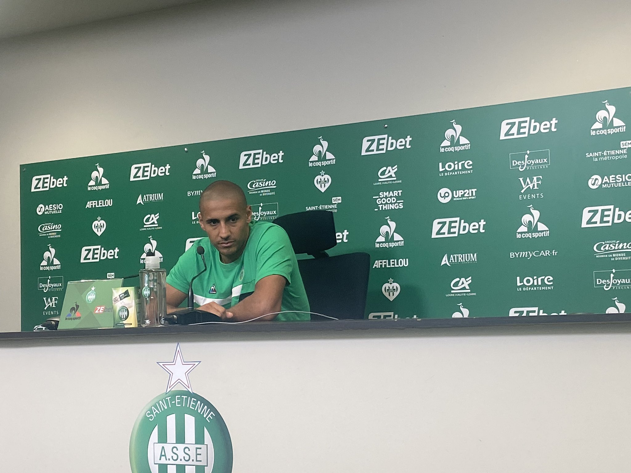 🗣 Khazri ne mâche pas ses mots ! L'intégralité de la Conférence de Presse de Wahbi Khazri à retrouver ici