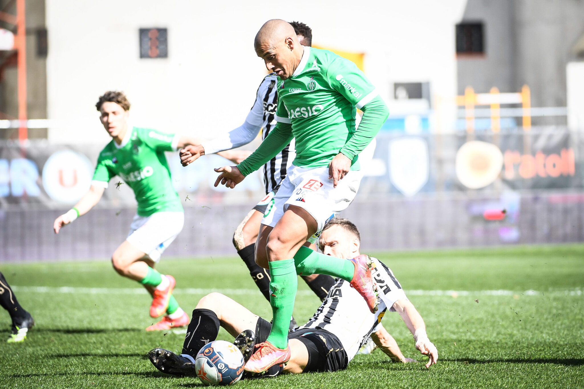 Face-à-Face : Les Verts très nettement devant Angers