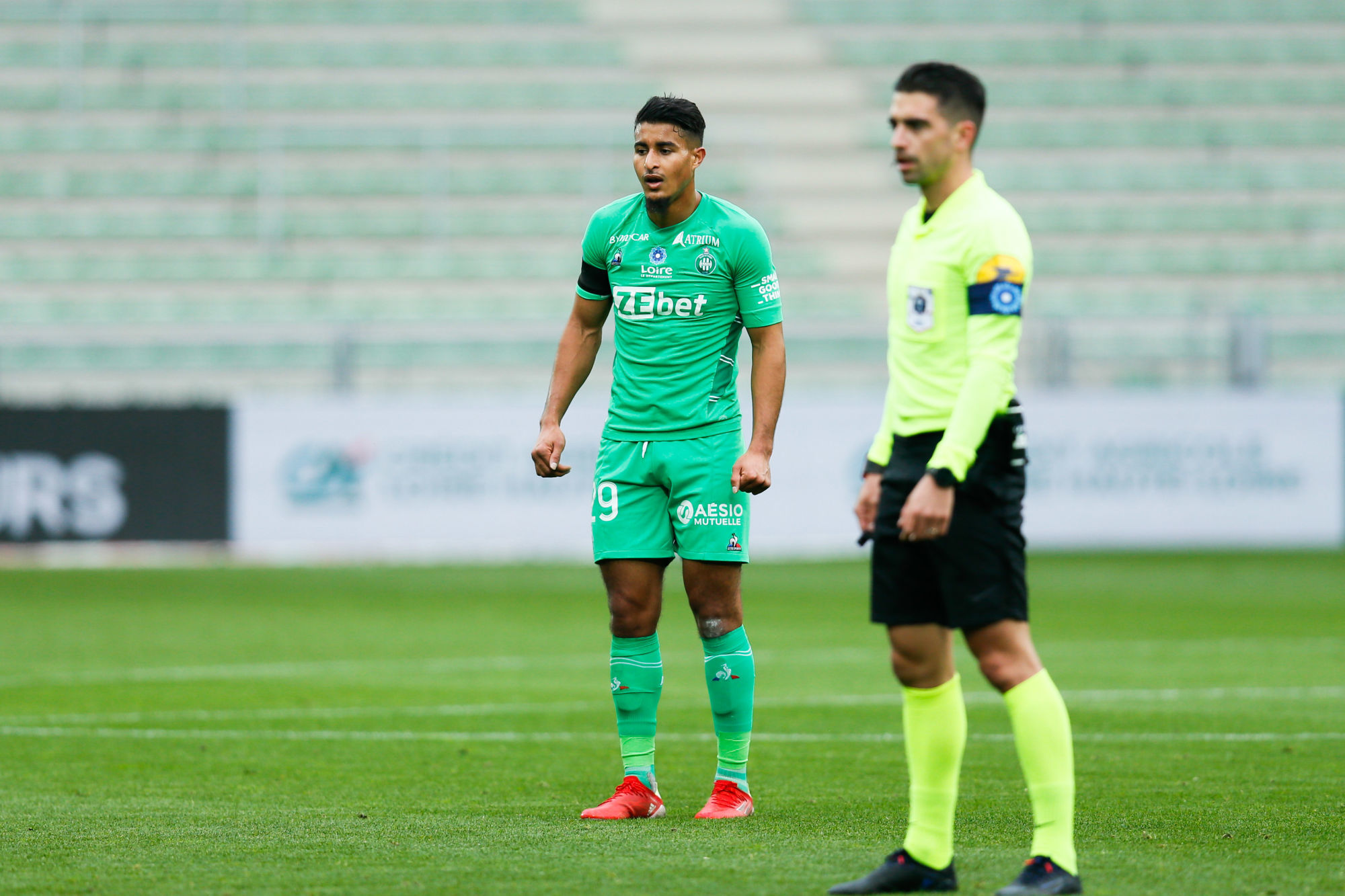 🗣 Aimen Moueffek : "Du moment où tu touches Saint-Etienne, tu es 100% stéphanois"