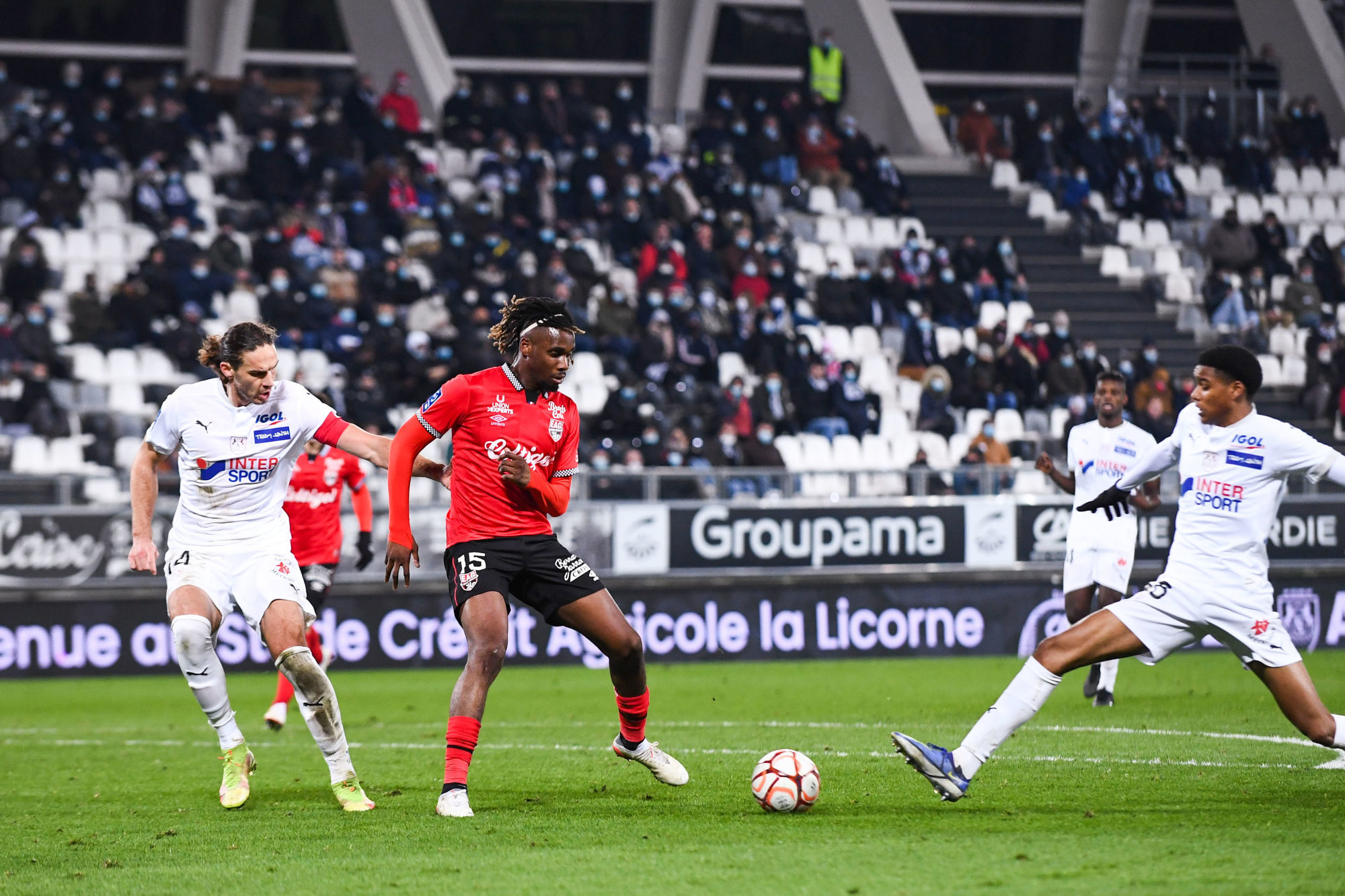 Abi tient en échec le Paris FC !