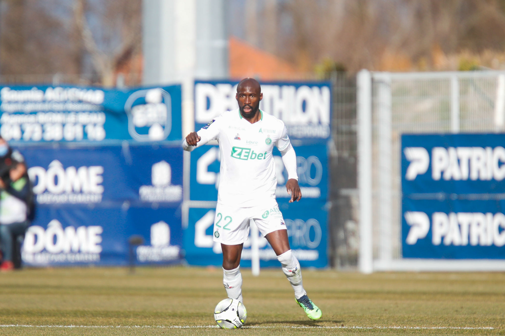 Eliaquim Mangala ne joue pas pour se sécuriser selon Pascal Dupraz !