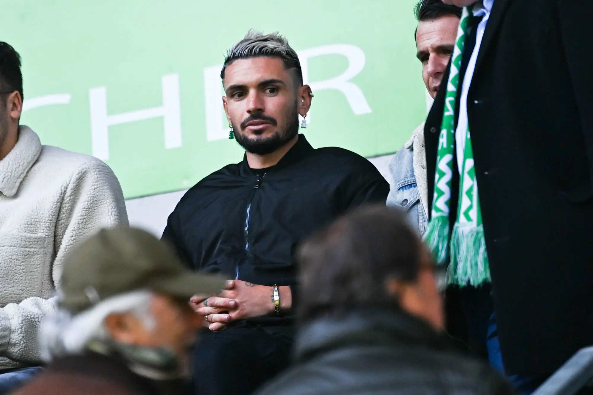 Un candidat au rachat de l'ASSE prend la pose avec Rémy Cabella !