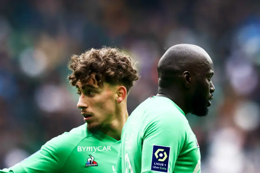 Du changement pour Aouchiche ... Synonyme d'envie d'ailleurs ?