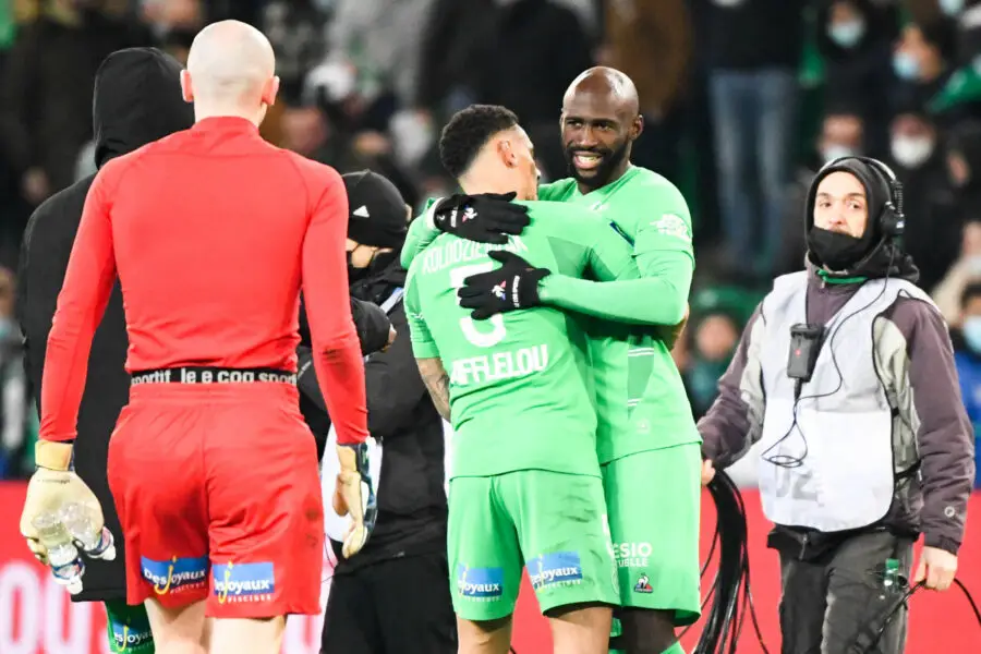 🗣 Mangala évoque la situation de Kolodziejczak et Camara positive !