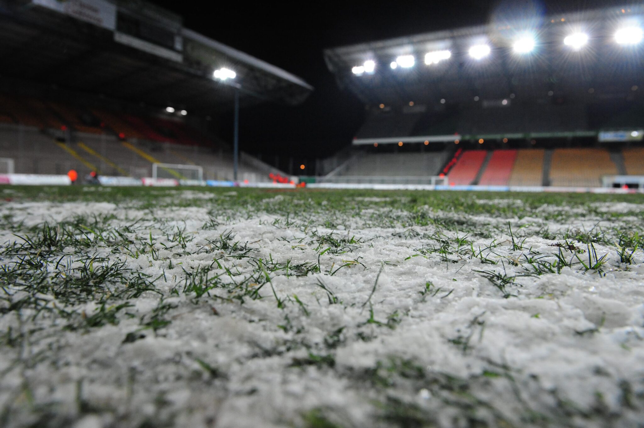 🌨 Les installations sportives fermées à Saint-Etienne !