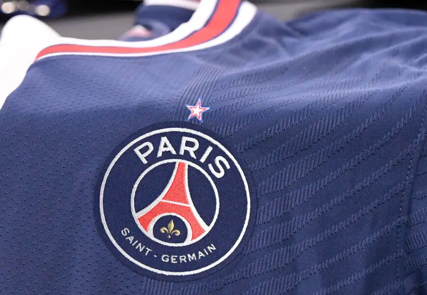 Ligue 1 : Le PSG va-t-il broder une étoile tricolore sur son maillot ?