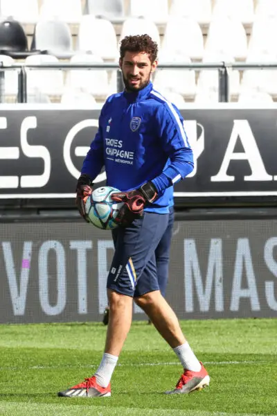 Ryan Bouallak évoque ses deux ex-coéquipiers Giraudon et Chambost !