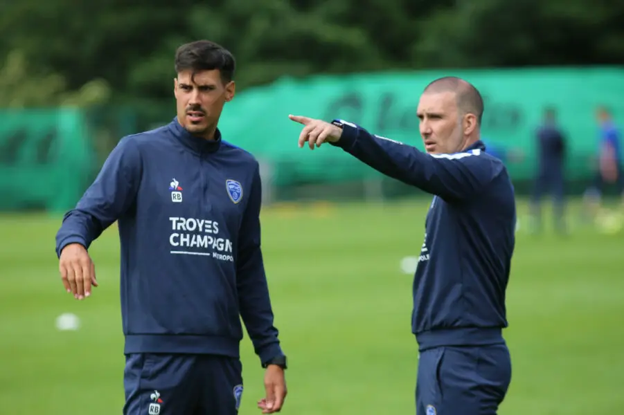 🔎 Nouveau staff pour les Verts, Bonne pioche pour Batlles ?