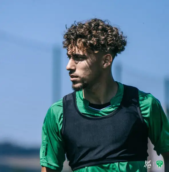 💥 Mercato : Le départ d'Adil Aouchiche se précise !