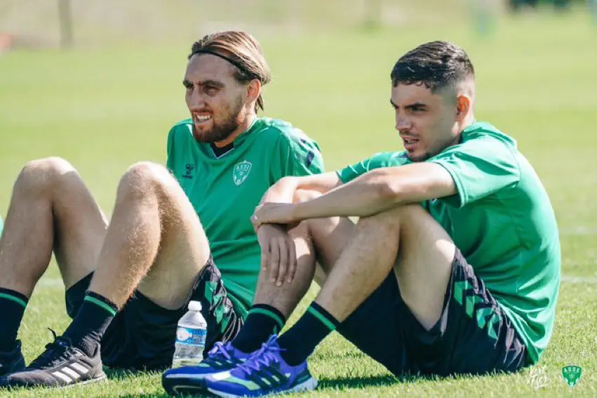 🧢 L'ancien coach de Victor Lobry présente le nouveau stéphanois !