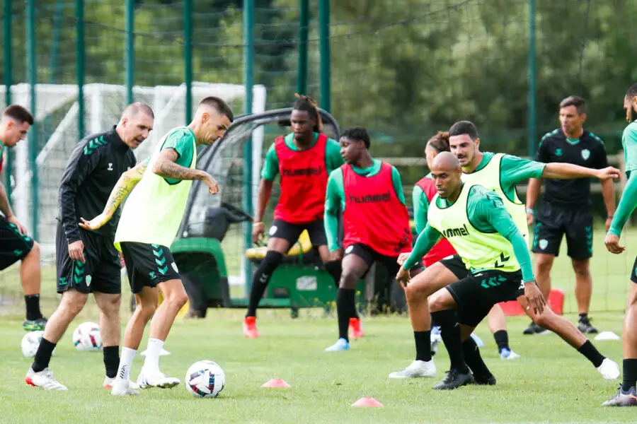 Mercato : Plus attirant de jouer la montée à l'ASSE que le maintien en L1 ailleurs !