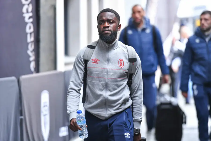 🚨 Flash Mercato : Une nouvelle piste s'envole pour l'ASSE !