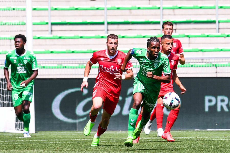 Mercato : deux joueurs de l’effectif poussés vers la sortie !