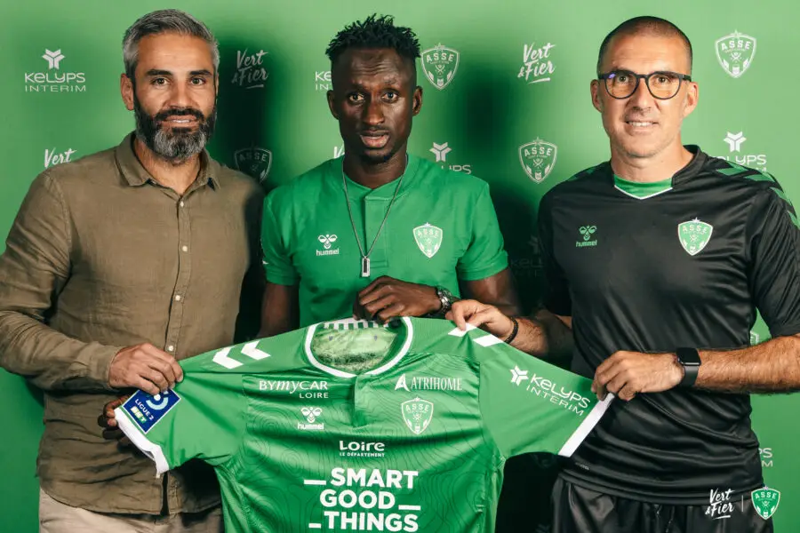 ✍ Les Verts signent (enfin ?) un attaquant !