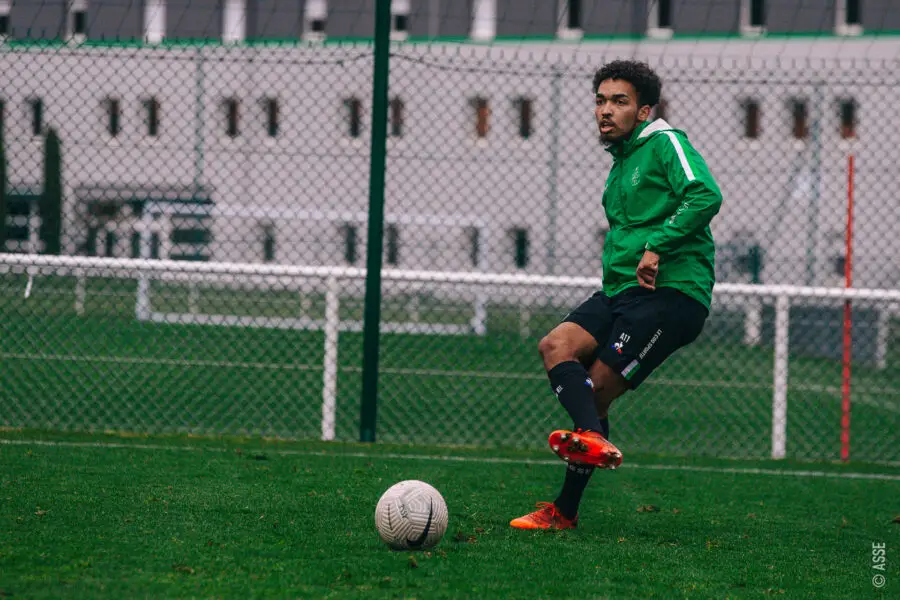 Mercato : un joueur formé au club se relance chez les lionceaux !