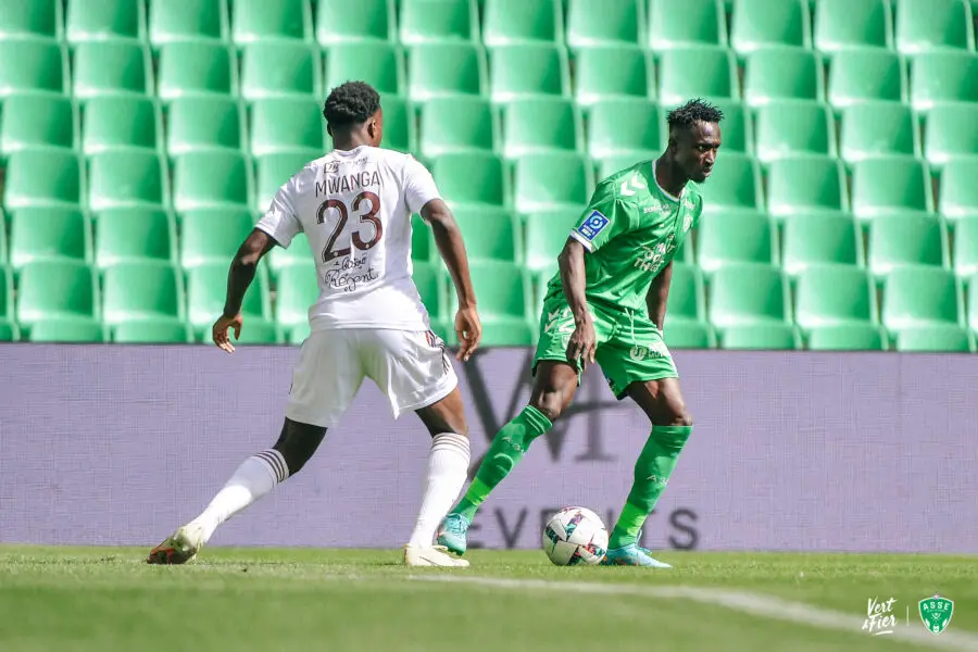 Ils sont tous fous d'Ibrahima Wadji !