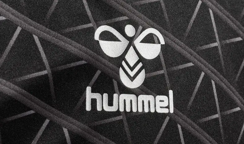 Hummel Vs Le Coq Sportif : les premiers chiffres sont dévoilés !