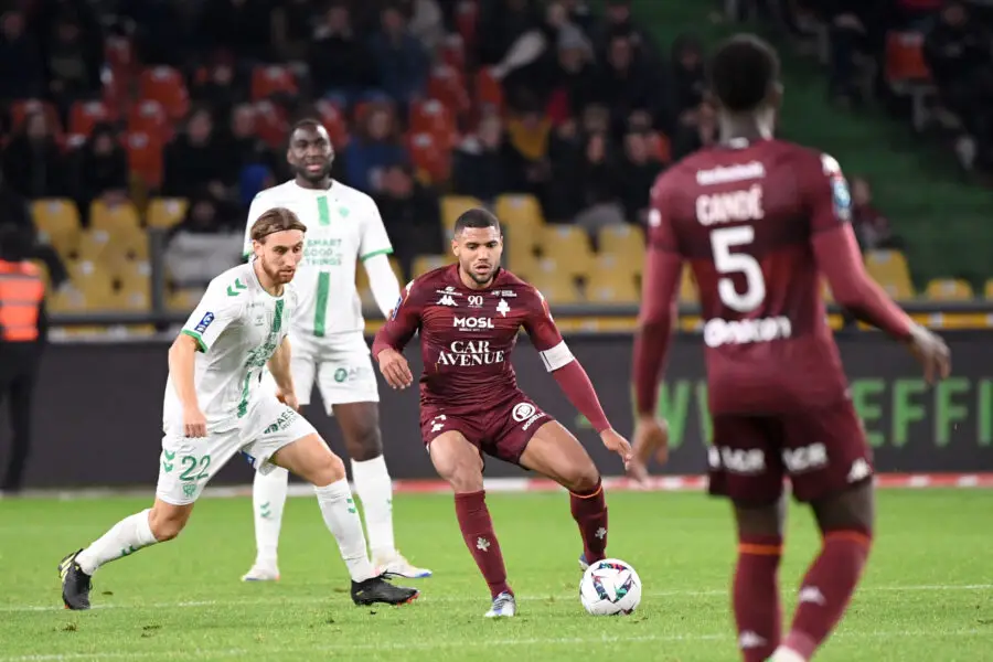 🤔 2 joueurs phares du championnat donnent leurs avis sur la situation des Verts !