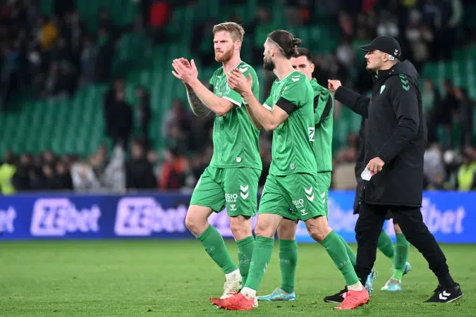 🗣️ Victor Lobry et Gaëtan Charbonnier réagissent après le nul des Verts