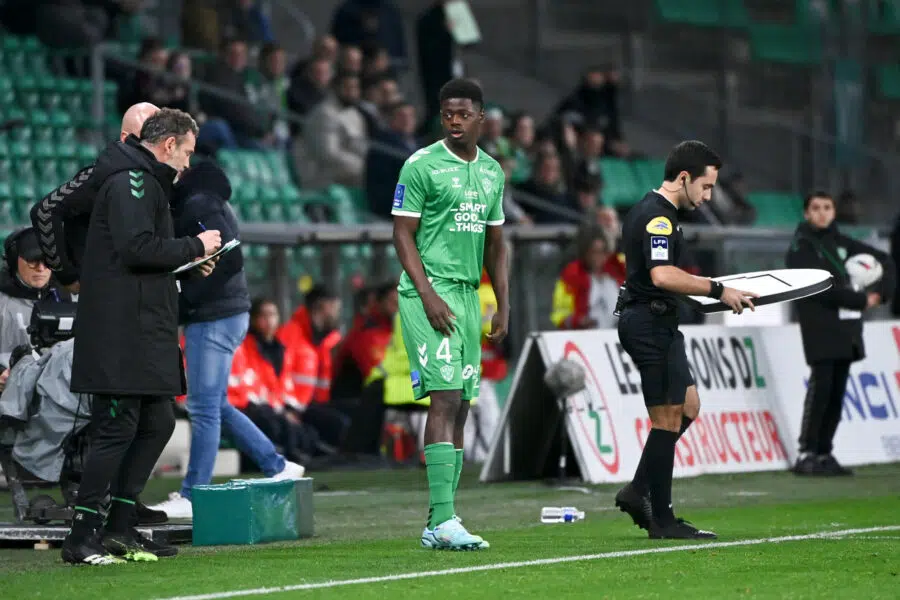 🚨 La Compo : Avec les recrues et du changement en défense !