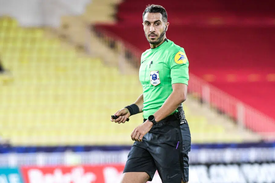 🔵🟢 BASTIA - ASSE : Sainté à la découverte d'un arbitre qui lui est inconnu !