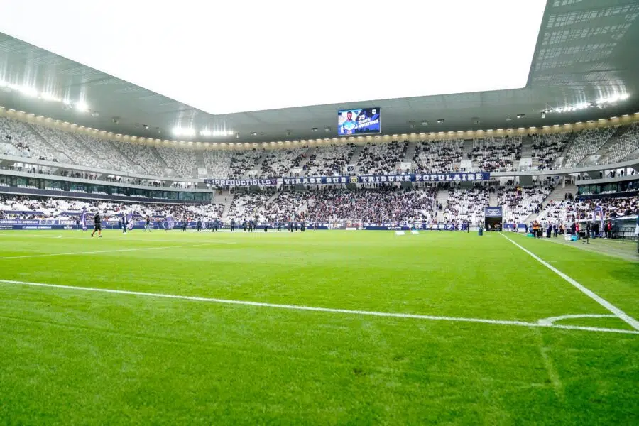 🏟️ Bordeaux : Vers un record d'affluence pour la réception de l'ASSE ?