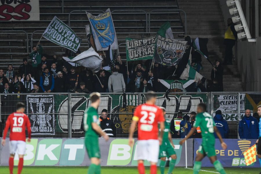 🥊 Les rencontres marquantes de l’ASSE contre Nîmes à l’extérieur !