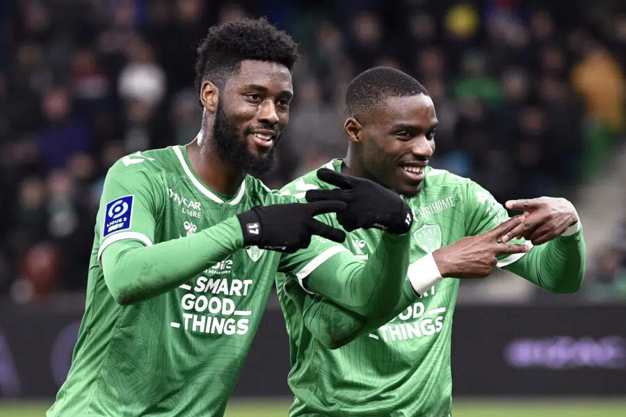 🟨🟥 ASSE : Monconduit et Pétrot suspendus le 1er avril, 2 autres joueurs sous la menace !