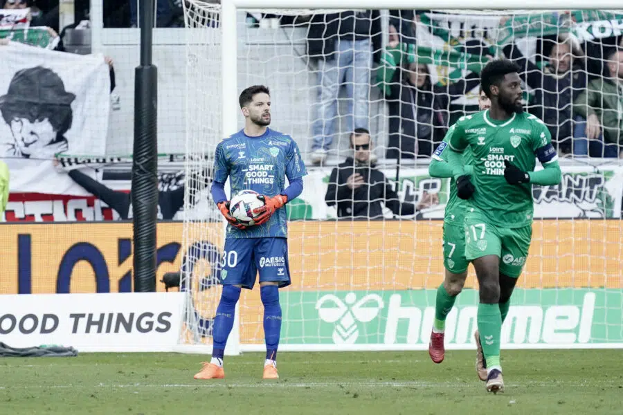 🔎 Comment l'ASSE a retrouvé une solidité défensive ?