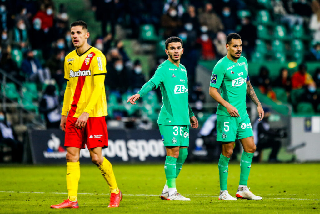 ⚡Un ancien stéphanois devient la coqueluche de son club en étant champion !