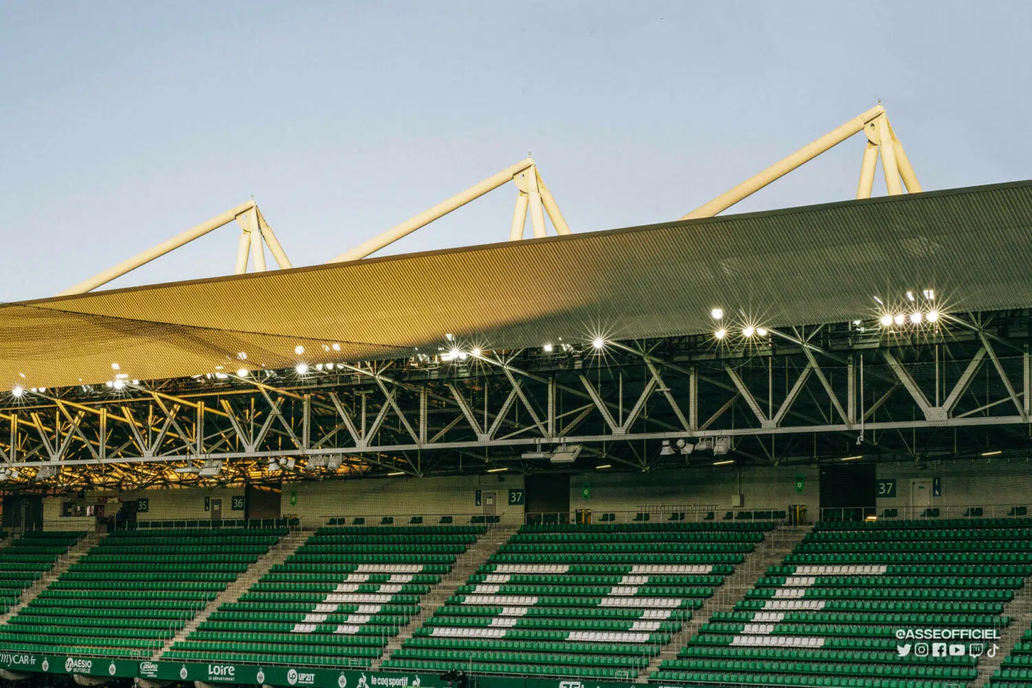 🤔 Dossier : L'ASSE peut-elle nourrir l'espoir d'une remontée en Ligue 1 ?