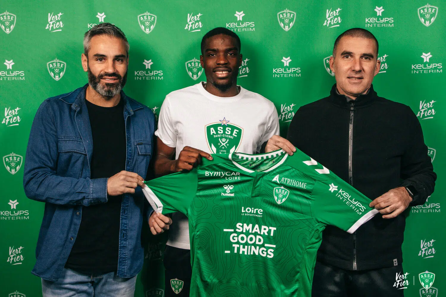 Niels Nkounkou dans le groupe ce week-end ?