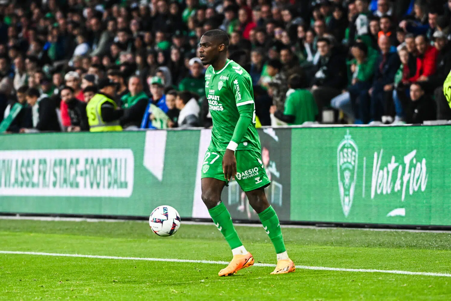 🚨 Mercato : L’ASSE refuse de nouveau une offre pour Niels Nkounkou !