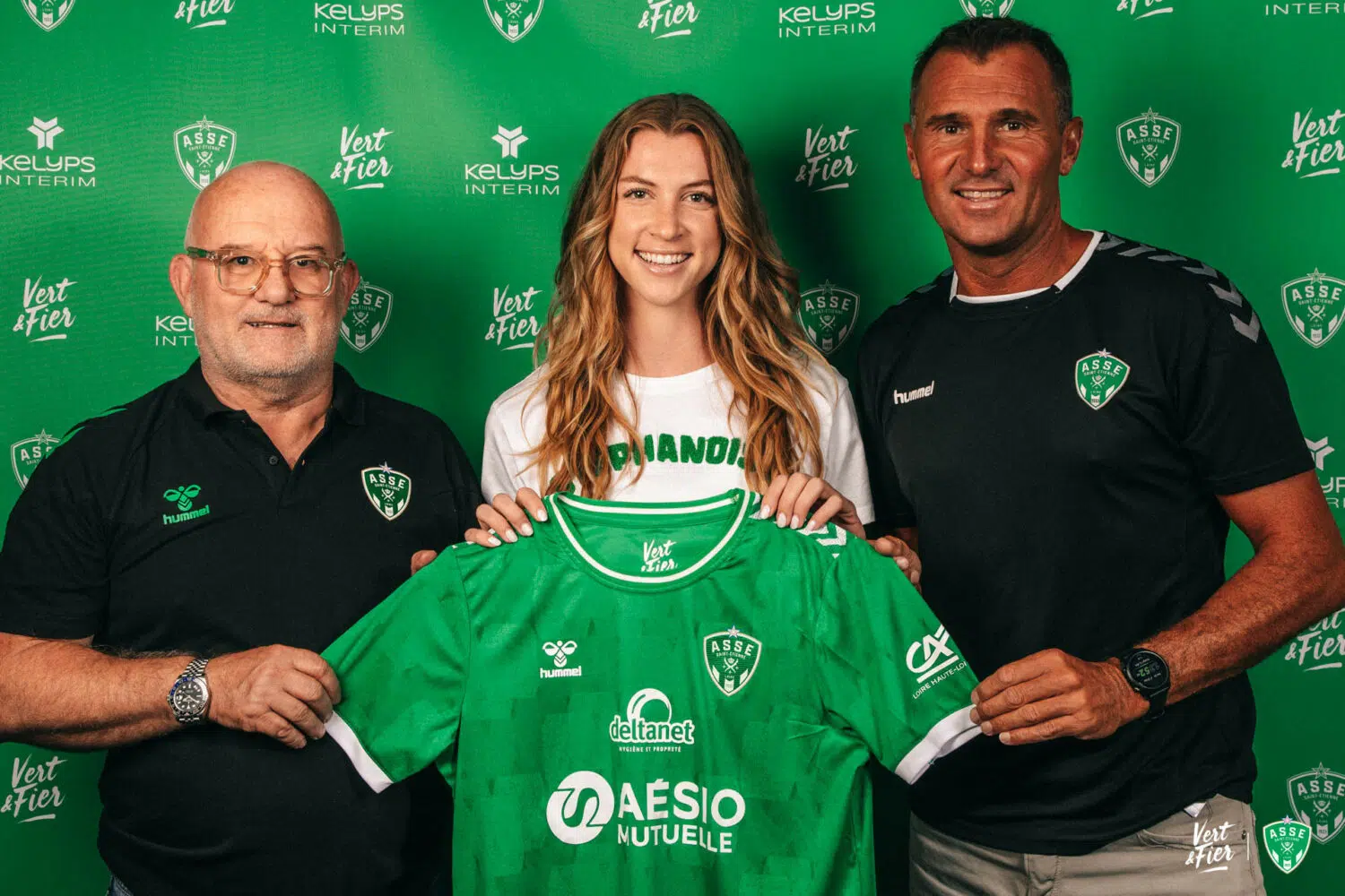 ✍️  Kristen Scott rejoint les Vertes !