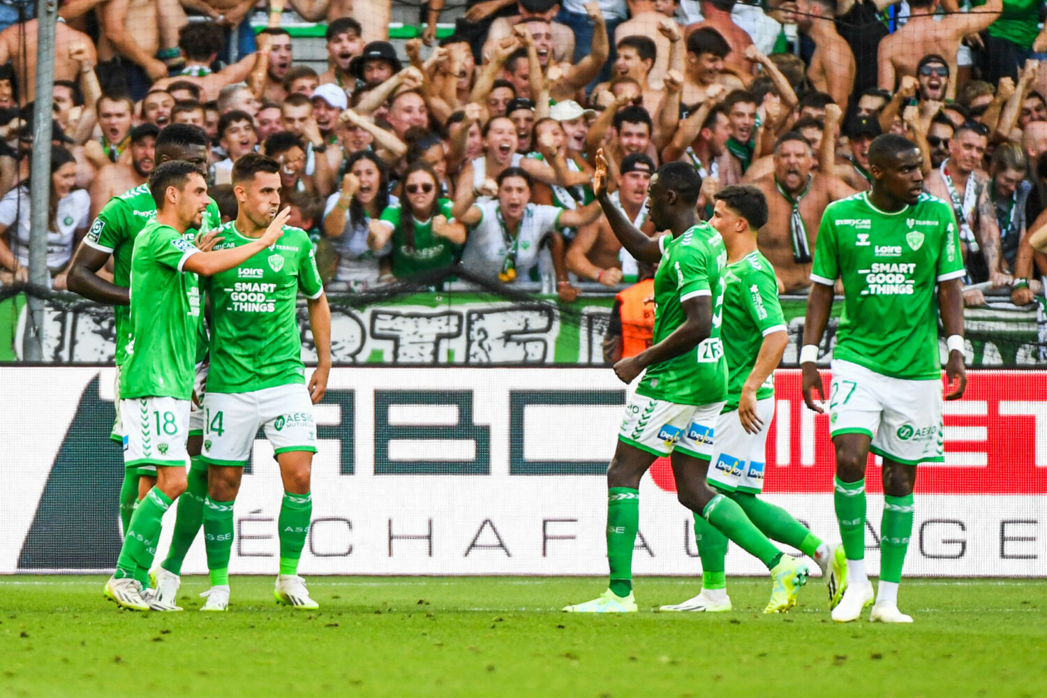 🚀 Ligue 2 : Les Verts décollent enfin et lancent leur championnat !