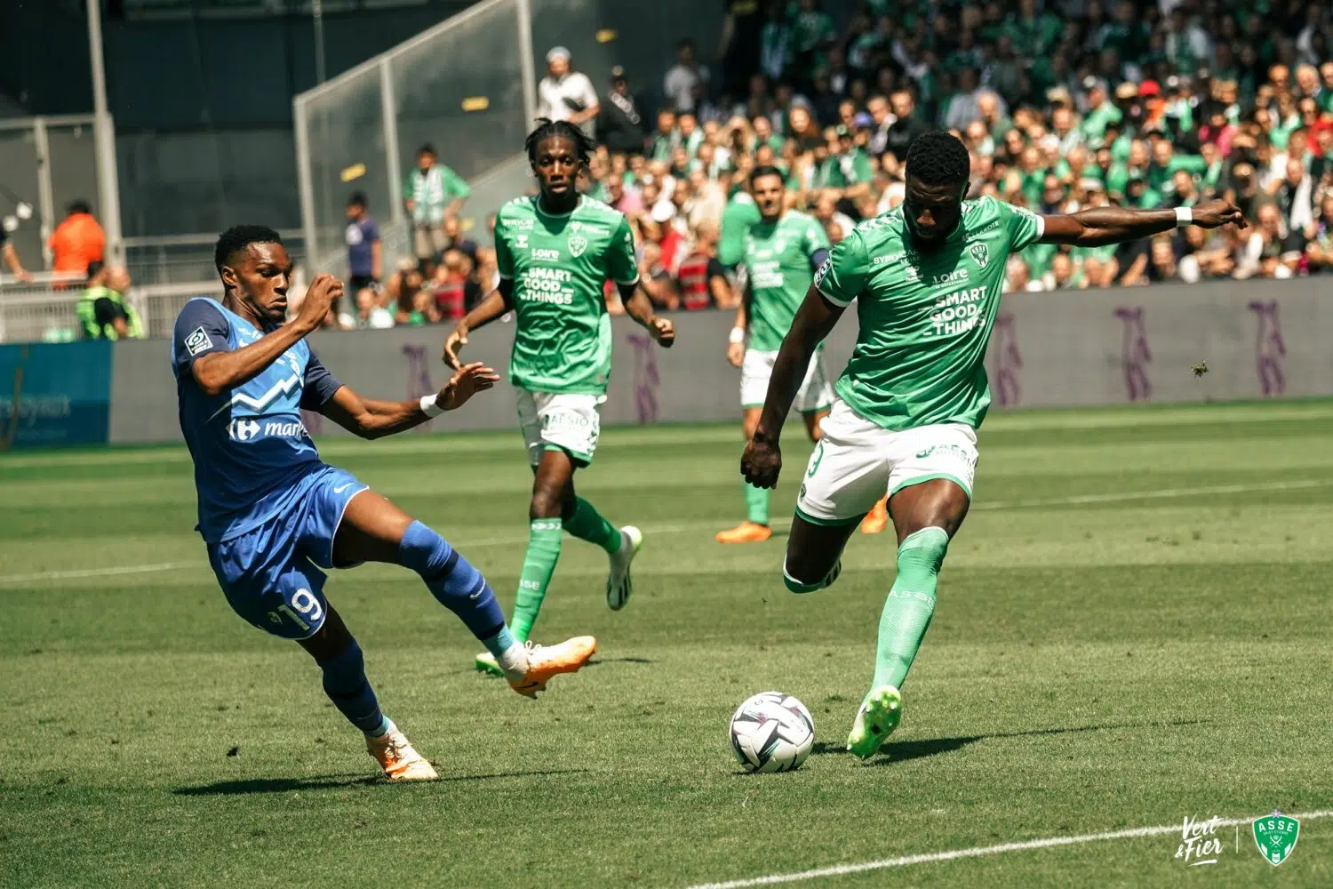 🎬 ASSE - Grenoble : Les Verts douchés d'entrée avec une polémique importante !