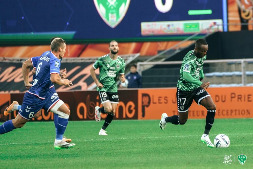🚨 L'ASSE gagne à l'usure et revient à 2 points du podium !
