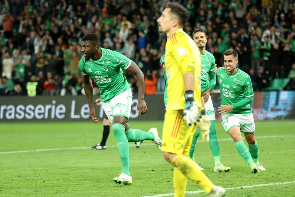 🎙️ Les premières réactions après la victoire des Verts face à Dunkerque !