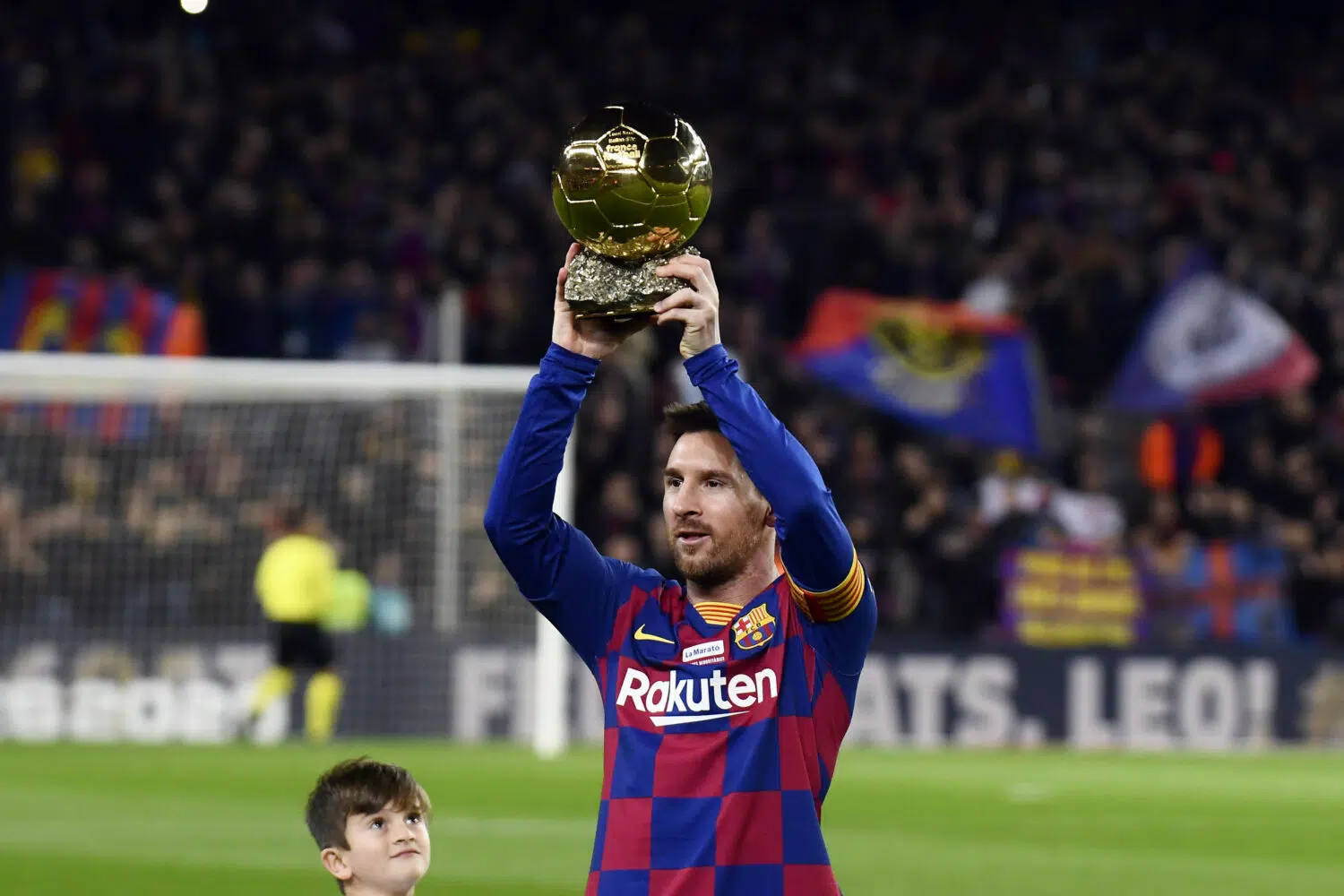 ⚽ Le Ballon d'Or en voyage dans le Forez !