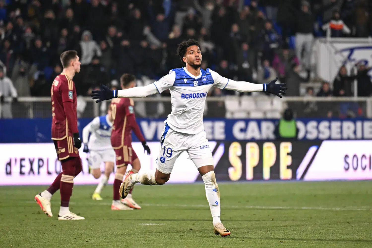 Ligue 2 : Bordeaux s'enfonce dans la crise !