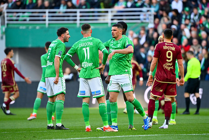 Ligue 2 : L'ASSE conserve plus de chances qu'Angers