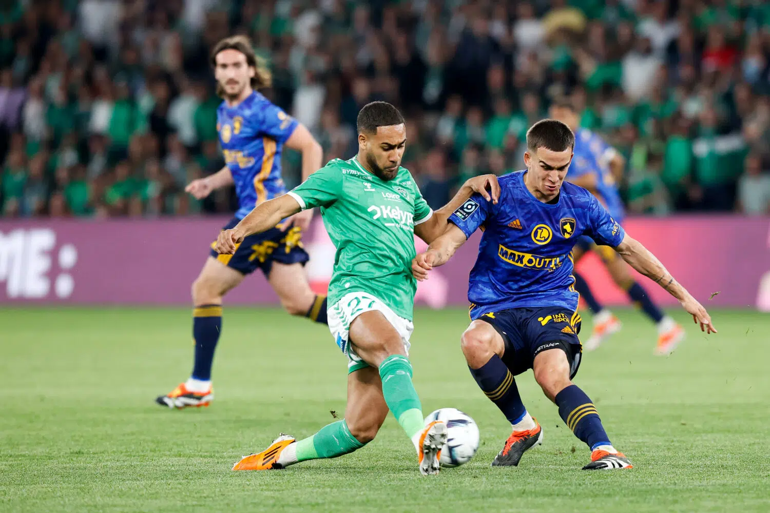 Mercato ASSE : Ça s'agite pour Yvann Maçon !