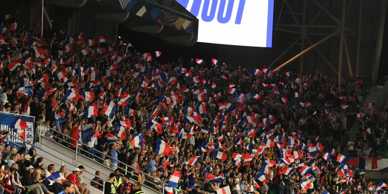 Geoffroy-Guichard sous le feu des critiques - ASSE