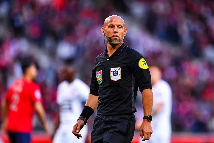 Ligue 1 : Un ancien international français à l'arbitrage