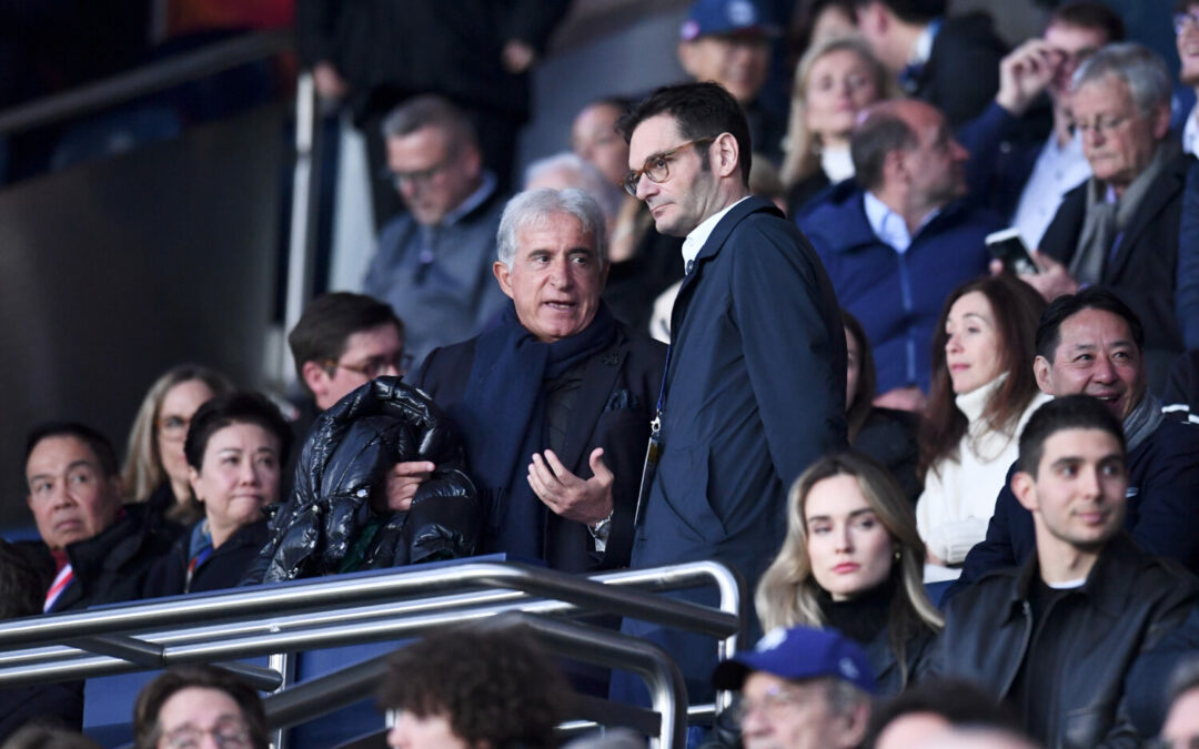 Ligue 1 : Un président tape du poing sur la table !